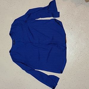 Apt 9 lightweight v neck button up